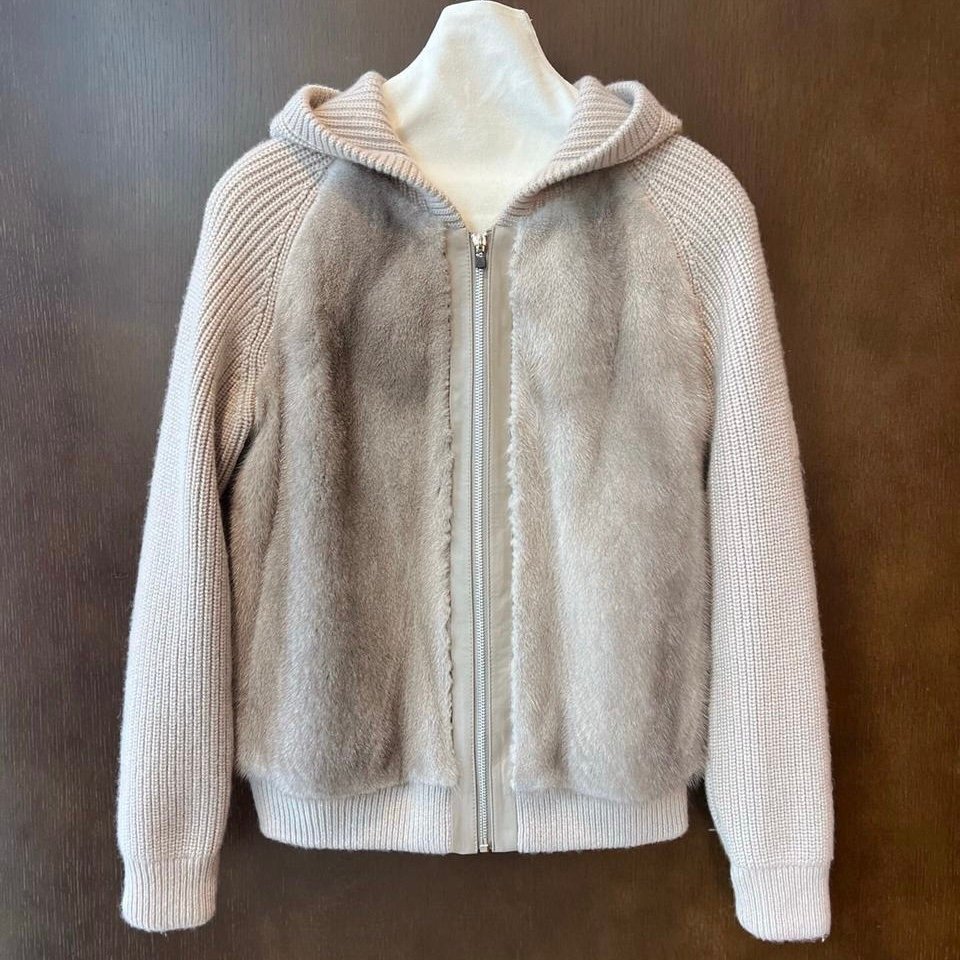 a91ea6bb-4b7f-479f-bdaf-4a383251728b-2 Loro biana - Image 1